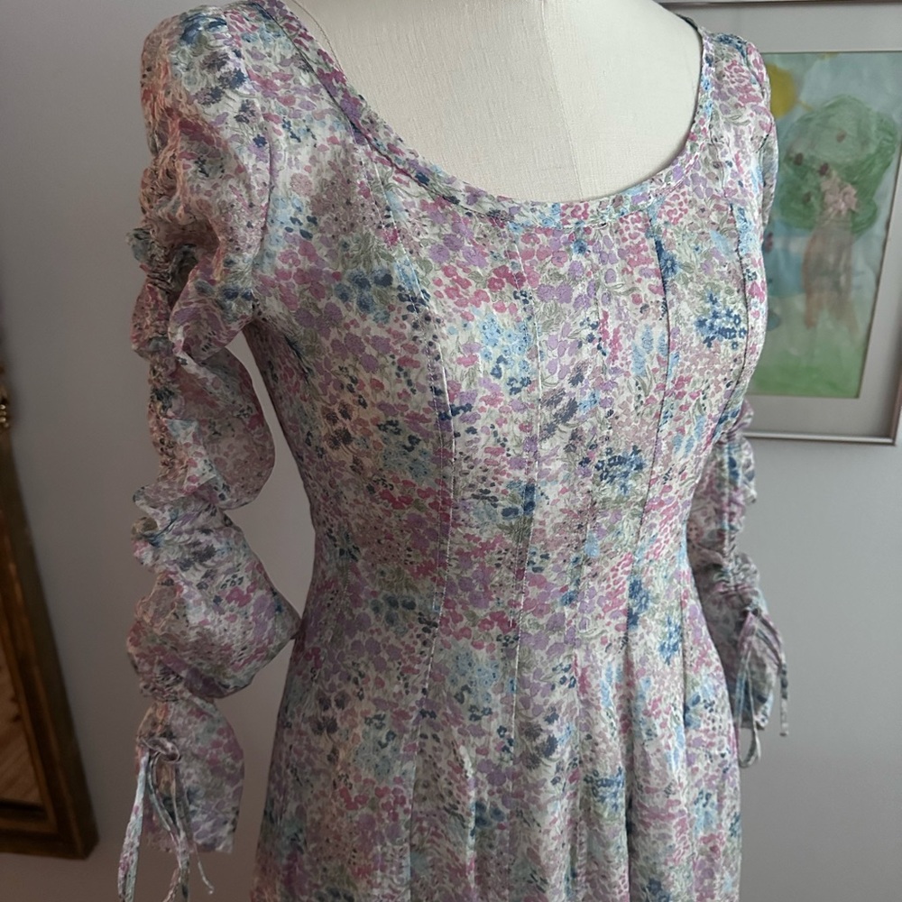Linnenaive Pastel Flora Linen Victorian Dress - Picture 5 of 7